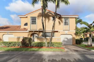 11303 Lakeview Drive, Coral Springs, FL 33071 - MLS#B26015455