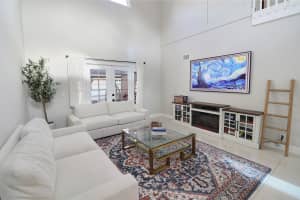 11303 Lakeview Drive, Coral Springs, FL 33071 - MLS#B26015455