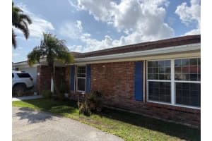 402 Saginaw Avenue, Clewiston, FL 33440 - MLS#B26015463