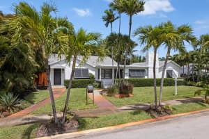 338 Princeton Drive, Lake Worth Beach, FL 33460 - MLS#B26015490