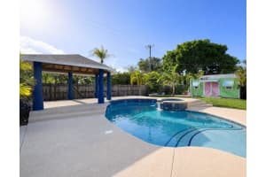 614 Flamingo Avenue, Stuart, FL 34996 - MLS#B26015493