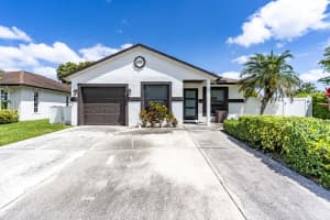 5661 Boynton Bay Circle, Boynton Beach, FL 33437 - MLS#B26015494