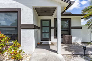 5661 Boynton Bay Circle, Boynton Beach, FL 33437 - MLS#B26015494