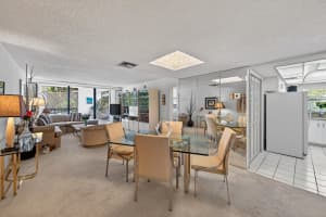 16325 Golf Club Road, Weston, FL 33326 - MLS#B26015505