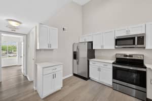 6327 Chasewood Drive, Jupiter, FL 33458 - MLS#B26015541