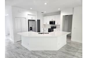 758 Mccoy Avenue, Port Saint Lucie, FL 34953 - MLS#B26015544