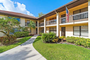 671 South River Drive, Stuart, FL 34997 - MLS#B26015553