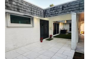 5707 White Hickory Circle, Tamarac, FL 33319 - MLS#B26015590