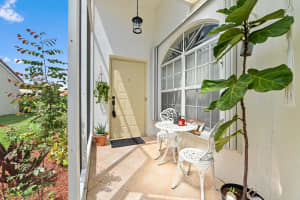 6077 Lake Hibiscus Drive, Delray Beach, FL 33484 - MLS#B26015603