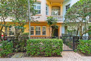 2715 Ravella Way, Palm Beach Gardens, FL 33410 - MLS#B26015611