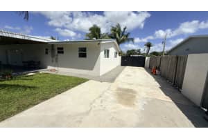 620 24th Street, Pompano Beach, FL 33064 - MLS#B26015638
