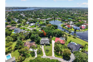 19546 Red Gum Trail, Jupiter, FL 33458 - MLS#B26015649