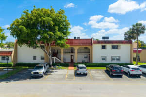 130 Lake Dora Drive, West Palm Beach, FL 33411 - MLS#B26015652