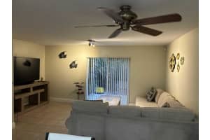 822 Summit Lake Drive, West Palm Beach, FL 33406 - MLS#B26015656