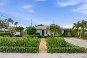 300 Lytle Street, West Palm Beach, FL 33405 - MLS#B26015694