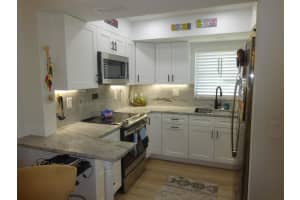 2864 Crosley Dr Drive, West Palm Beach, FL 33415 - MLS#B26015712