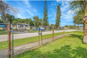 2870 22nd Street, Fort Lauderdale, FL 33311 - MLS#B26015746