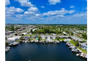 312 Northlake Drive, North Palm Beach, FL 33408 - MLS#B26015790