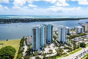 2 Water Clb Way, North Palm Beach, FL 33408 - MLS#B26015798