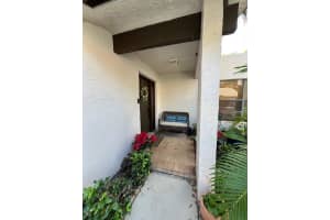 3008 Lakeshore Drive, Deerfield Beach, FL 33442 - MLS#B26015813