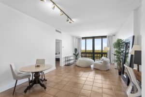 90 Edgewater Drive, Coral Gables, FL 33133 - MLS#B26015818