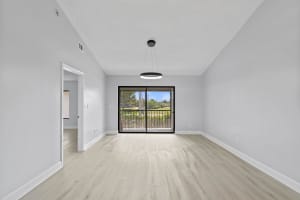 350 Club Circle 208, Boca Raton, Fl 33487, Boca Raton