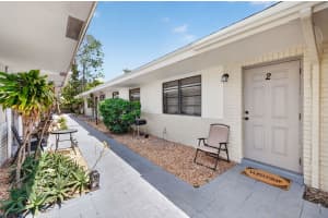 2500 18th Terrace, Fort Lauderdale, FL 33315 - MLS#B26015831