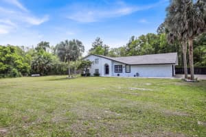 912 5th Street, Macclenny, FL 32063 - MLS#B26015840