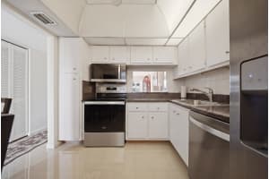 3040 Holiday Springs Boulevard, Margate, FL 33063 - MLS#B26015852