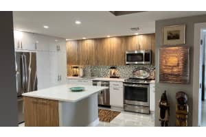 3200 36th Street, Fort Lauderdale, FL 33308 - MLS#B26015860