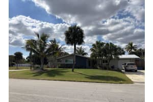 3762 Dogwood Avenue, Palm Beach Gardens, FL 33410 - MLS#B26015878