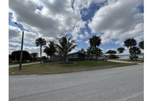 3762 Dogwood Avenue, Palm Beach Gardens, FL 33410 - MLS#B26015878