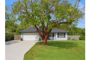 1415 34th Avenue, Vero Beach, FL 32960 - MLS#B26015886