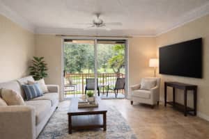 2038 Alta Meadows Lane Lane, Delray Beach, FL 33444 - MLS#B26015900