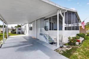 4290 Meadow View Drive, Boynton Beach, FL 33436 - MLS#B26015910