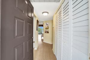5531 Lakeside Drive, Margate, FL 33063 - MLS#B26015911