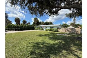 9546 Adams Street, Okeechobee, FL 34974 - MLS#B26015919