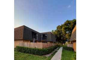 727 7th Way, West Palm Beach, Fl 33407, West Palm Beach