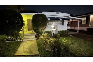 312 Hibiscus Drive, Deerfield Beach, FL 33442 - MLS#B26015981