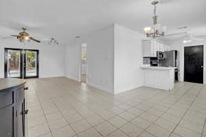 1673 Gemini Lane, Port Saint Lucie, FL 34984 - MLS#B26015989