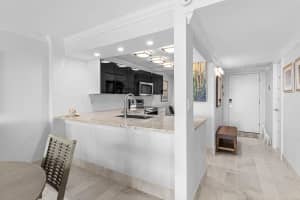 14 Royal Palm Way, Boca Raton, FL 33432 - MLS#B26016009