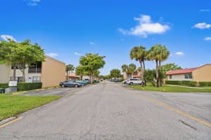 132 Lake Carol Drive, West Palm Beach, FL 33411 - MLS#B26016022