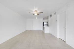 3040 16th Avenue, Oakland Park, FL 33334 - MLS#B26016027