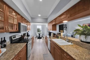 2880 14th St Causeway, Pompano Beach, FL 33062 - MLS#B26016036