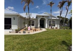 925 Worcester Lane, Port Saint Lucie, FL 34953 - MLS#B26016090