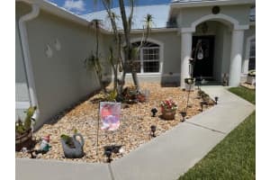 925 Worcester Lane, Port Saint Lucie, FL 34953 - MLS#B26016090