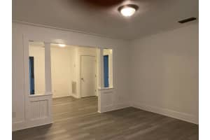 516 11th Street, Fort Pierce, FL 34950 - MLS#B26016097