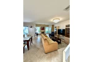 6075 Glendale Drive, Boca Raton, FL 33433 - MLS#B26016107