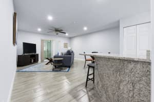 586 Laconia Circle, Lake Worth, FL 33467 - MLS#B26016109