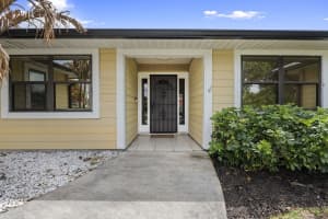 138 Airview Avenue, Port Saint Lucie, FL 34984 - MLS#B26016113